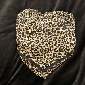 Hollister Bandana top (cheetah)